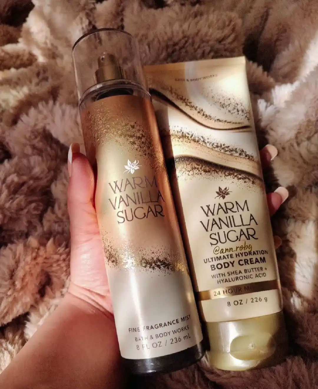 کرم بدن بث اند بادی ورکس Warm Vanilla Sugar